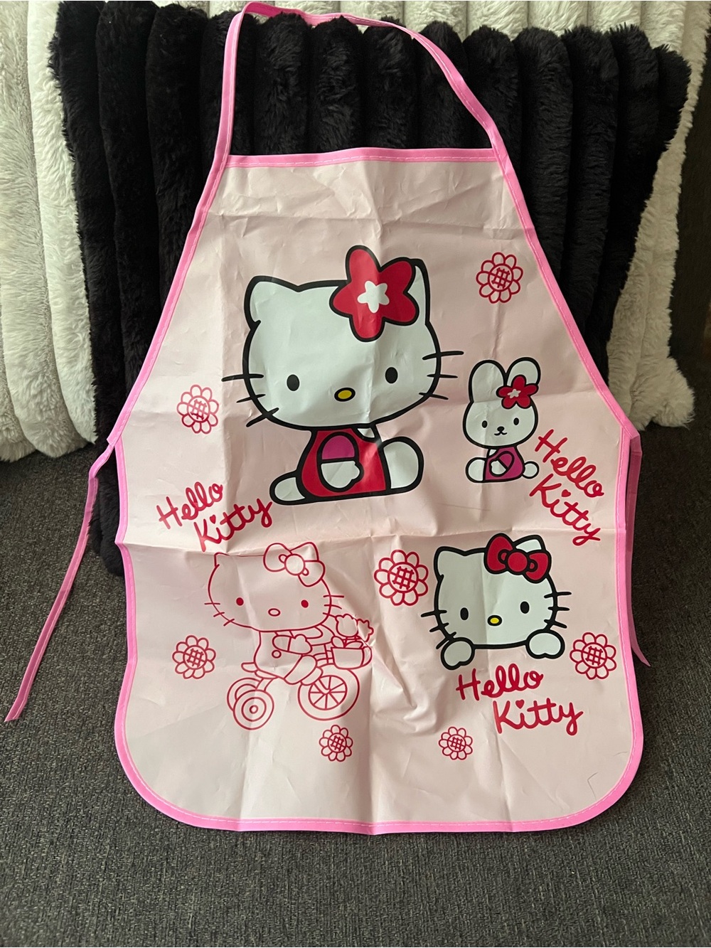 Hello Kitty Pink Kids Apron